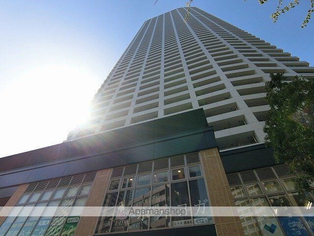 東京都新宿区西新宿５丁目[3LDK/125.02m2]の外観1