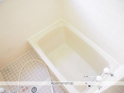 カテリーナ春日町[3DK/66m2]のバス