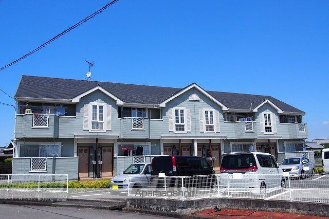 CENTURY21の外観写真