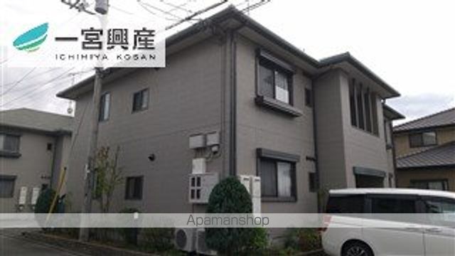 POMME DE PIN A棟の外観写真
