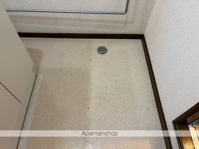 ロイヤルハイツ桑園の内装写真
