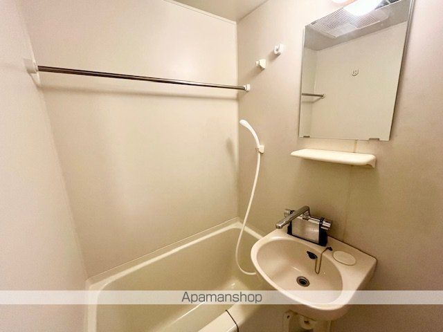 レオパレスラ レザンの内装写真