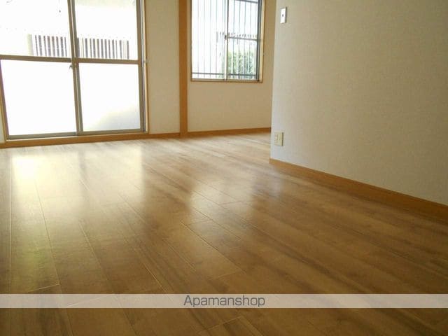 ヴェルドミール Cの内装写真