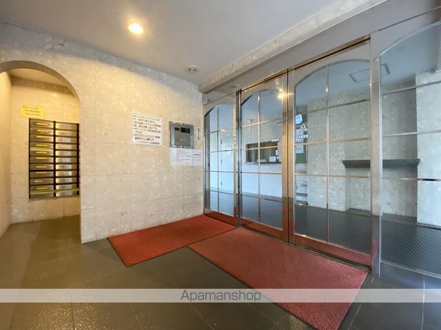 トーカンキャステール加治屋町の玄関写真