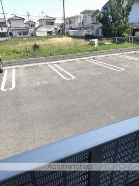 和歌山県和歌山市栄谷[2LDK/66.31m2]の駐車場3
