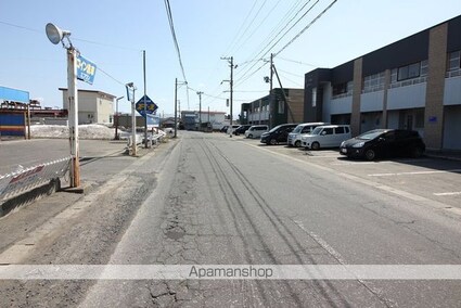 メープルタウンＢ棟[2DK/58.79m2]の周辺1