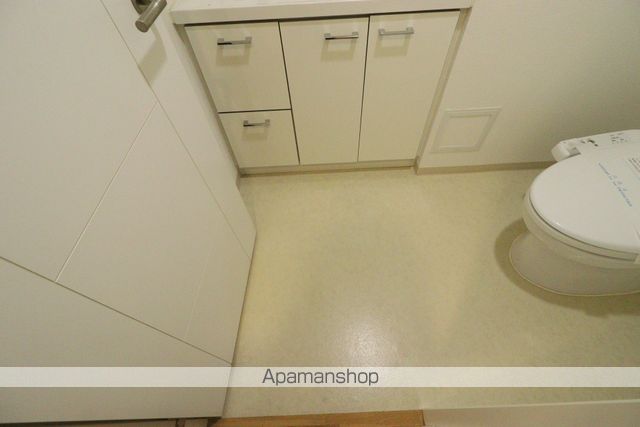 レジディア北三条の内装写真