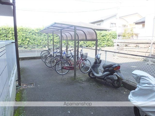 ダウンタウン益吉の外観写真