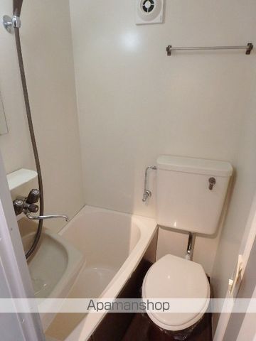 メゾンロワール皇山町の内装写真