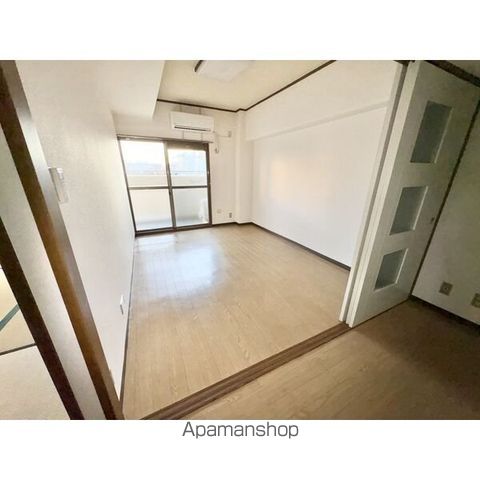 ロータリーマンション栄の内装写真
