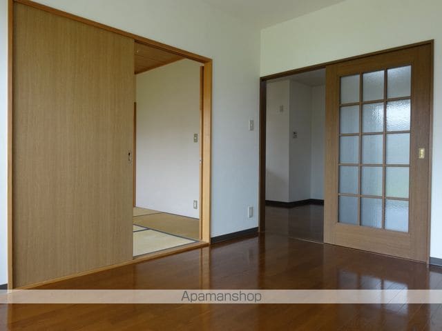 シュプレム・Ｔ[3LDK/65.5m2]のリビング・居間