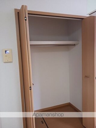 フォンテーヌブロー[1R/32.9m2]の収納