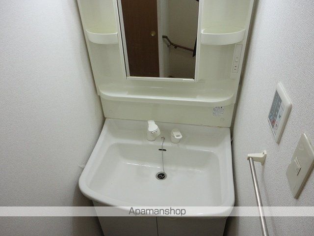 リヴ イン コンフォートの内装写真