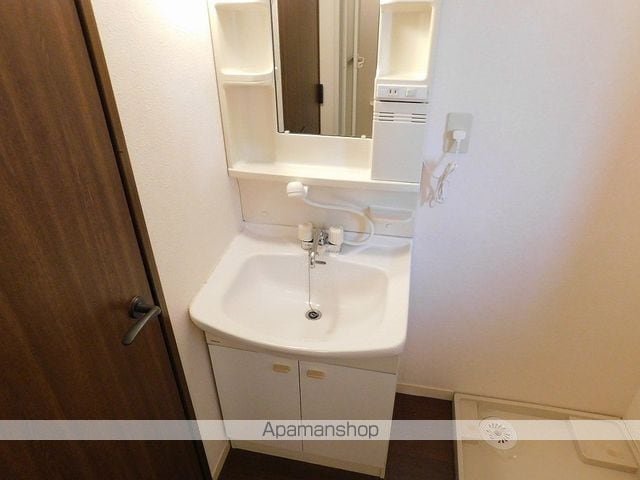 メープル白州 A棟の内装写真