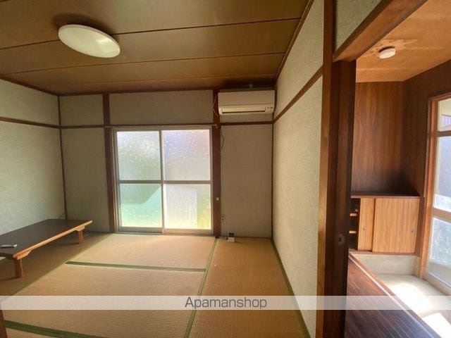 高松琴平電鉄志度線 八栗駅 徒歩6分 2階建 築54年の内装写真