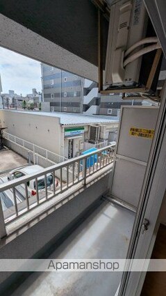 ウエスト・サイド・アベニュー[1K/17.7m2]のバルコニー