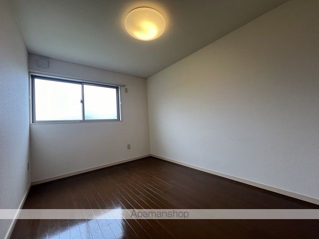 apartment 福島県相馬市百槻字篠竹93-1
百槻の賃貸情報を見る
物件地図