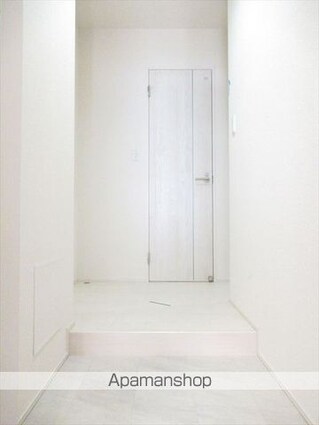 和歌山県和歌山市田中町３丁目[1LDK/37.03m2]の玄関