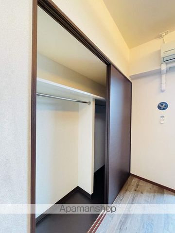 ロイジェント栄の内装写真