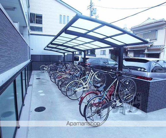 サクシード伏見駅前の外観写真