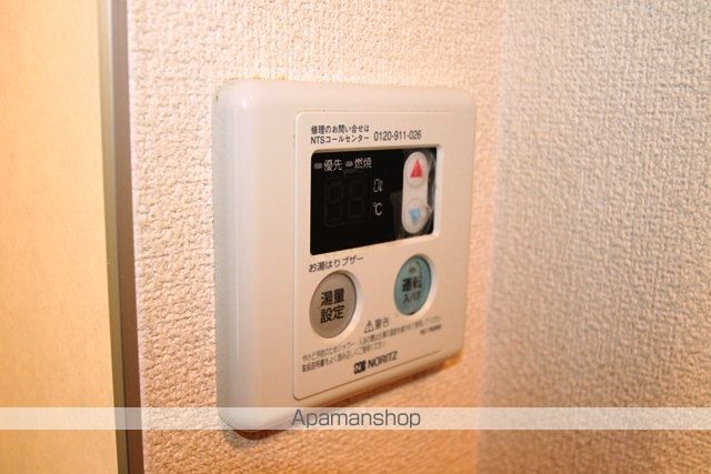 CRUM−1の内装写真