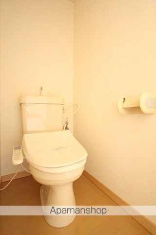 ホワイトキャッスル六丁の目ビレジA棟の内装写真