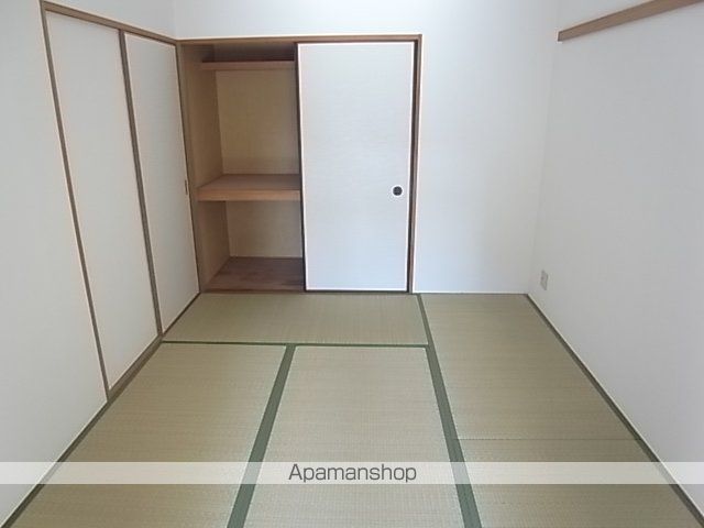 紀の国屋2の内装写真