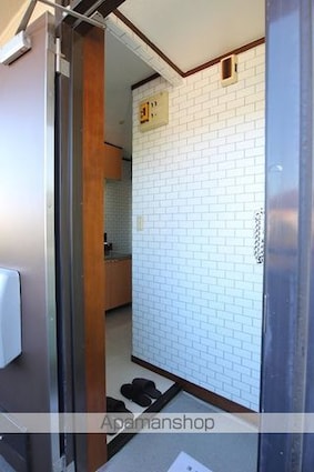 東京都立川市羽衣町１丁目[1K/18.6m2]の玄関