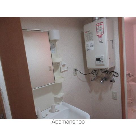グローバル川沿の内装写真