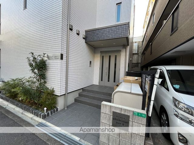adonis court partIIの玄関写真