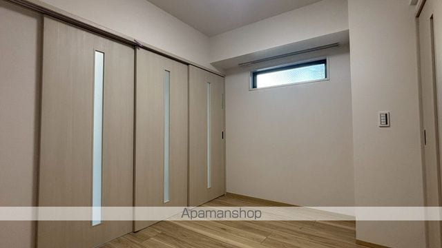 東京土地建物ビルディングの内装写真