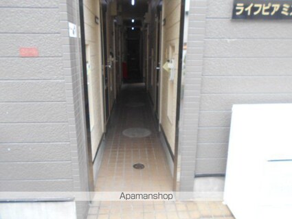 東京都杉並区高円寺南３丁目[1K/10m2]のエントランス3