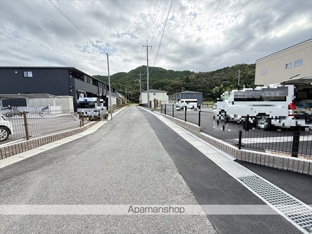ウニコIIの周辺写真
