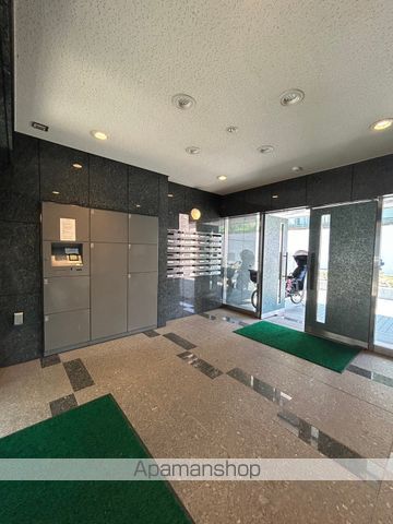 東雪谷マンションの玄関写真
