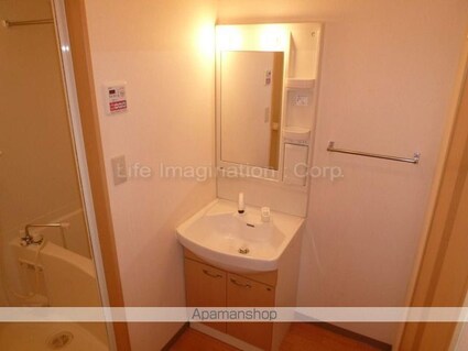 アーバンコーポラス土山[1K/29.75m2]の洗面所