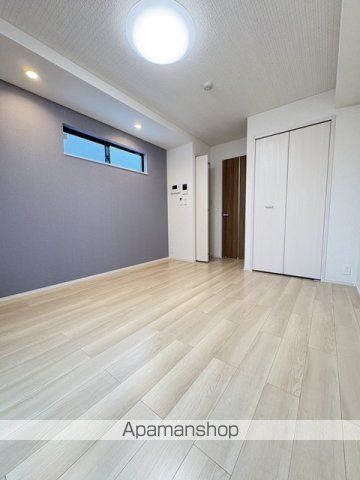 ヒカルサ京田辺大住の内装写真