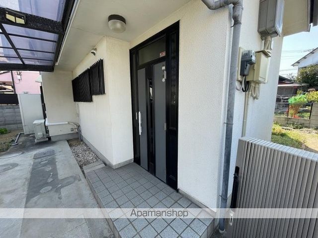 高松琴平電鉄琴平線 円座駅 徒歩9分 2階建 築32年の玄関写真