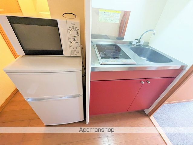 レオパレスフェニックスin波島の内装写真