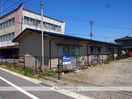 マルカワ荘北棟[2K/35m2]の外観3