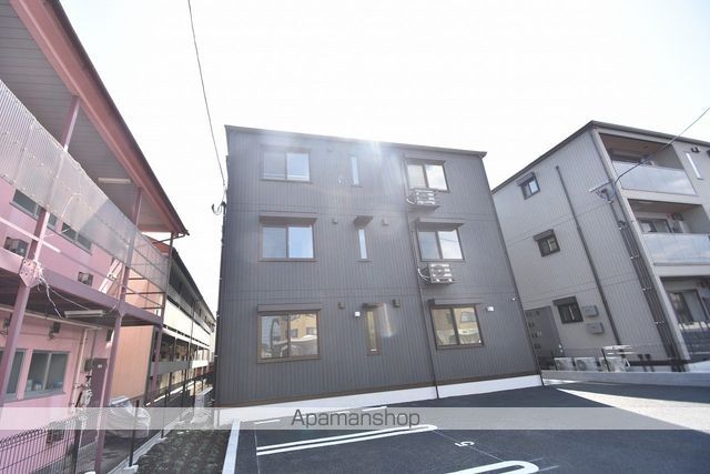 DーROOM小田原8丁目IIIの外観写真