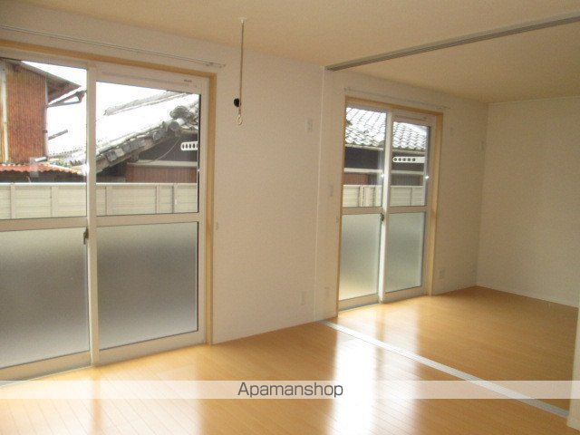 シャーメゾンUEDAの内装写真