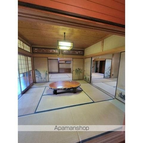 海津市日原戸建ての内装写真