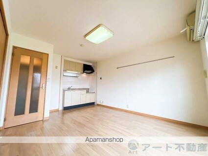 愛媛県松山市南梅本町[1R/28.75m2]の内装1