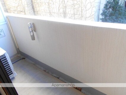 スカイコート中村橋第３[1K/21m2]のバルコニー