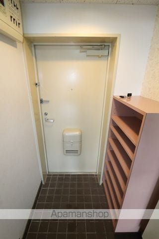 ベンベデール IIIの内装写真