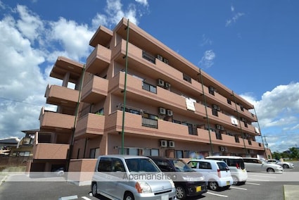 ルナパレスⅢ[2LDK/61m2]の外観1