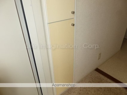 滋賀県近江八幡市鷹飼町[2DK/44.71m2]の内装1