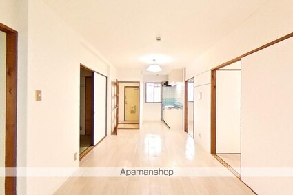 美和ハイツⅢ[4LDK/68.24m2]のリビング・居間