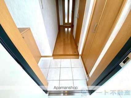 コンフォート２３[1K/32.4m2]の玄関