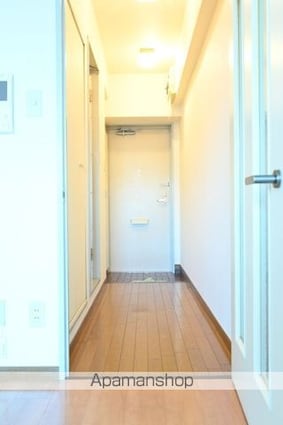 東京都世田谷区代田４丁目[1R/19.76m2]の玄関1